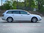 Audi A4 Avant 2.5 TDI Quattro - 31