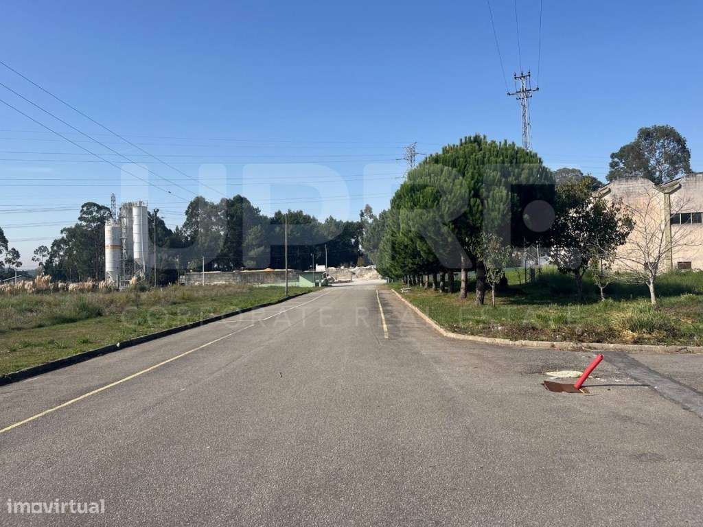 Armazém Industrial c/ PT 800Kva | VENDA | VN GAIA-8