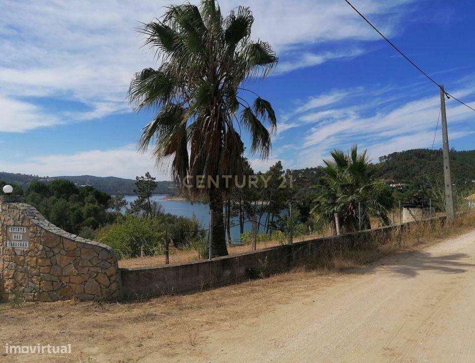 Terreno fantástico na Barragem de Castelo de Bode-5