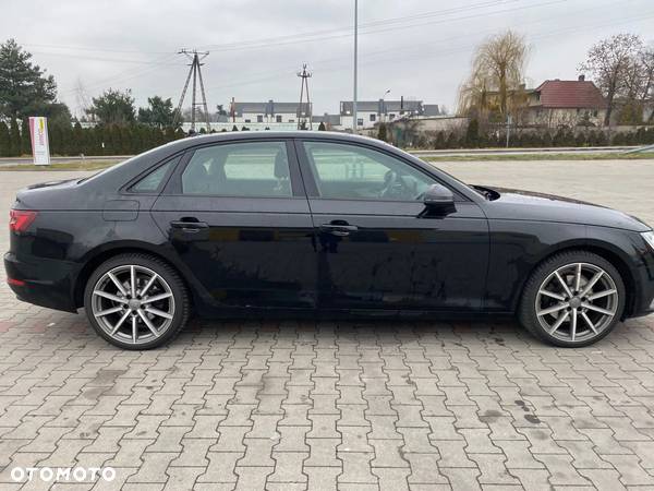 Audi A4 2.0 TDI S tronic - 18