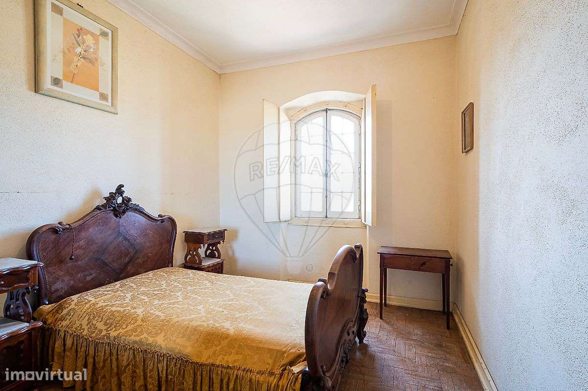 Moradia T13 para venda-24