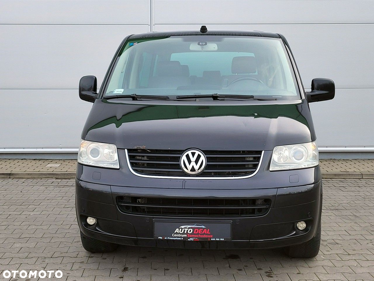 Volkswagen Multivan - 5