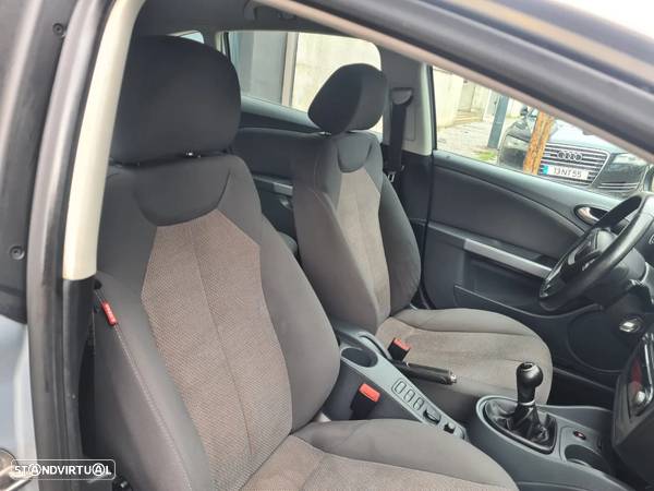 SEAT Leon 1.6 TDI Ecomotive Reference - 19