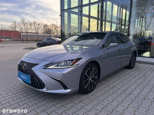 Lexus ES - 8