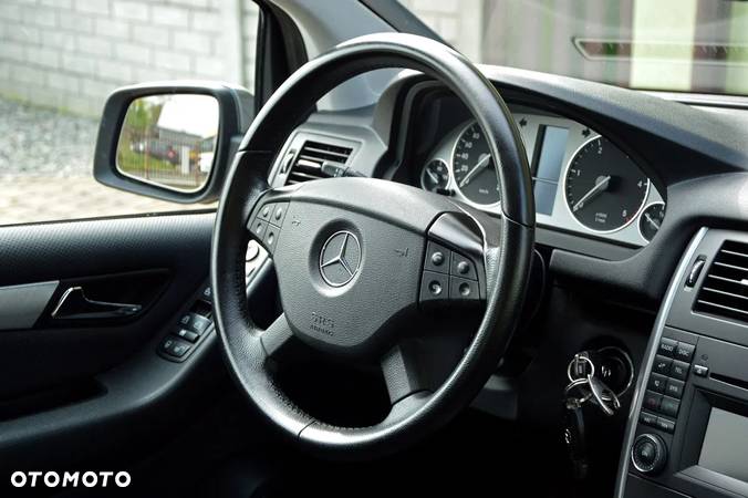 Mercedes-Benz Klasa B 180 CDI - 12