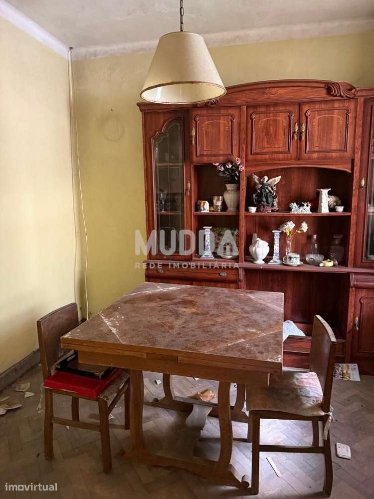 Moradia para renovar no Furadouro - Grande imagem: 5/17