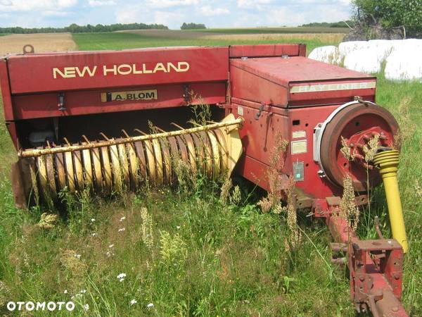 New Holland 376 prasa - 7