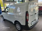 Ford Courier - 3