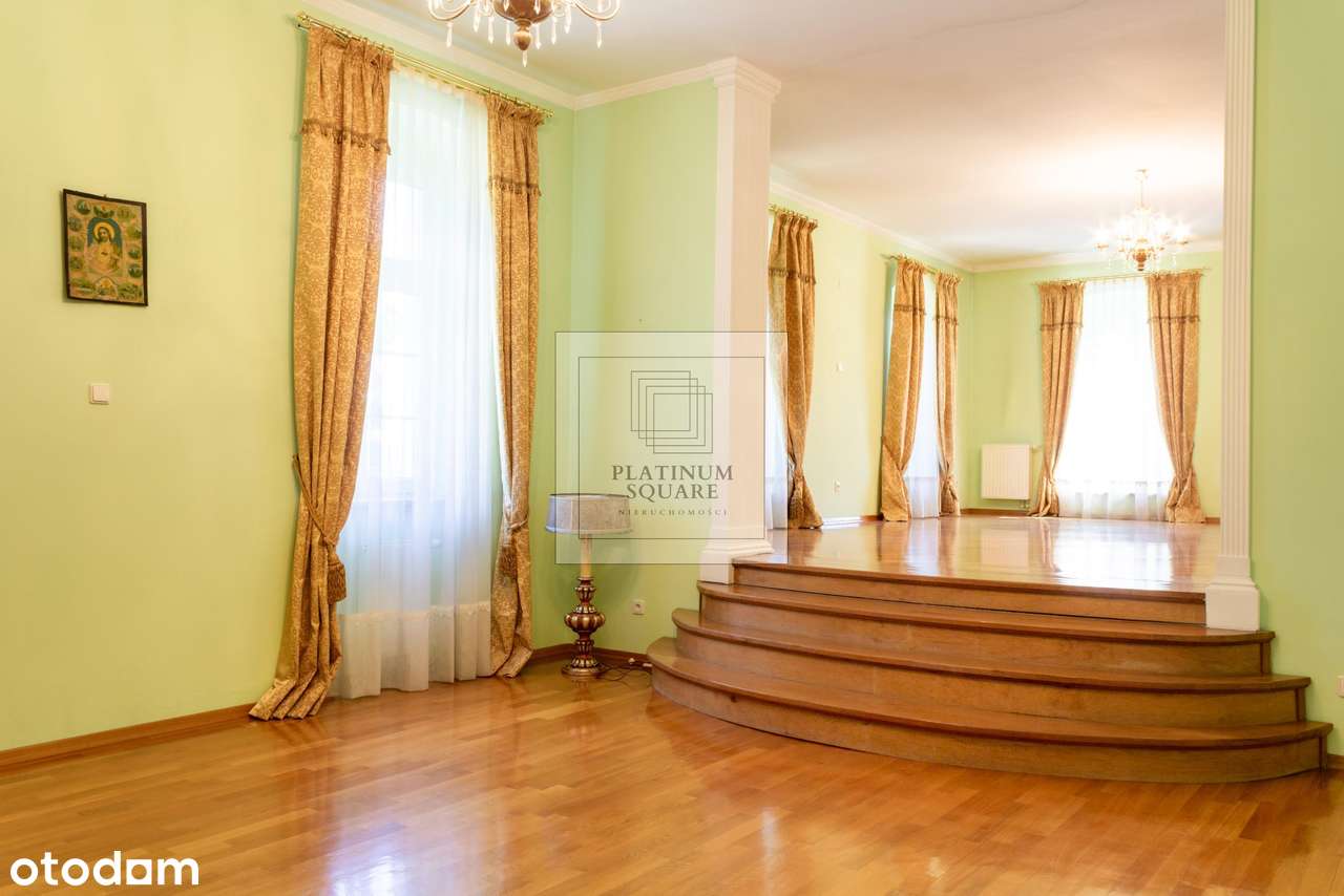 Zabytkowy pałac na sprzedaż  25 ha, prywatny park | okolice Wrocławia,-17