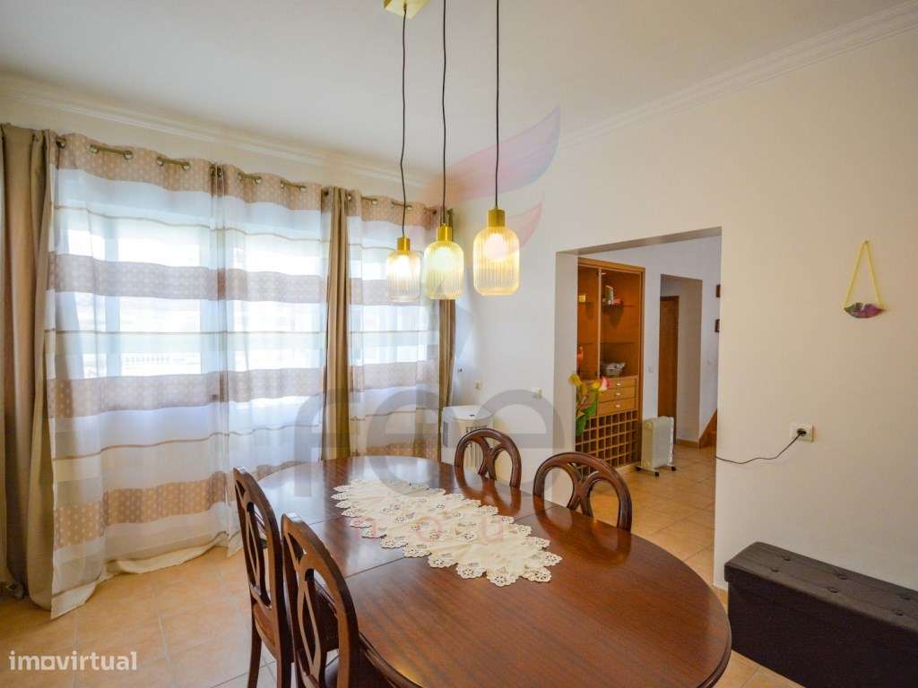 Moradia T4 em Almeirim-5