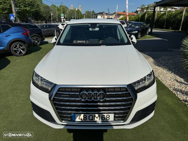 Audi Q7 3.0 TDi quattro S-line Tiptronic 7L - 9