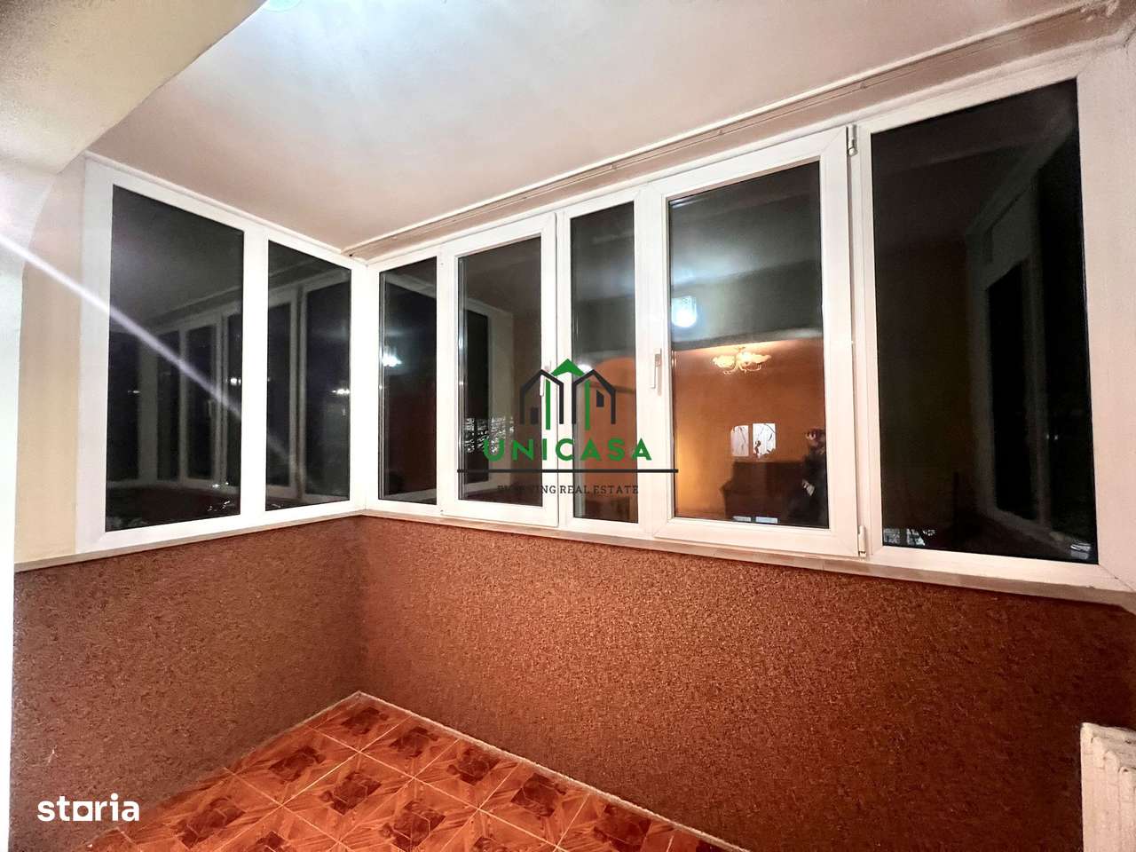 Apartament 4 camere – Etaj 1/4 – Zona Ostroveni-9