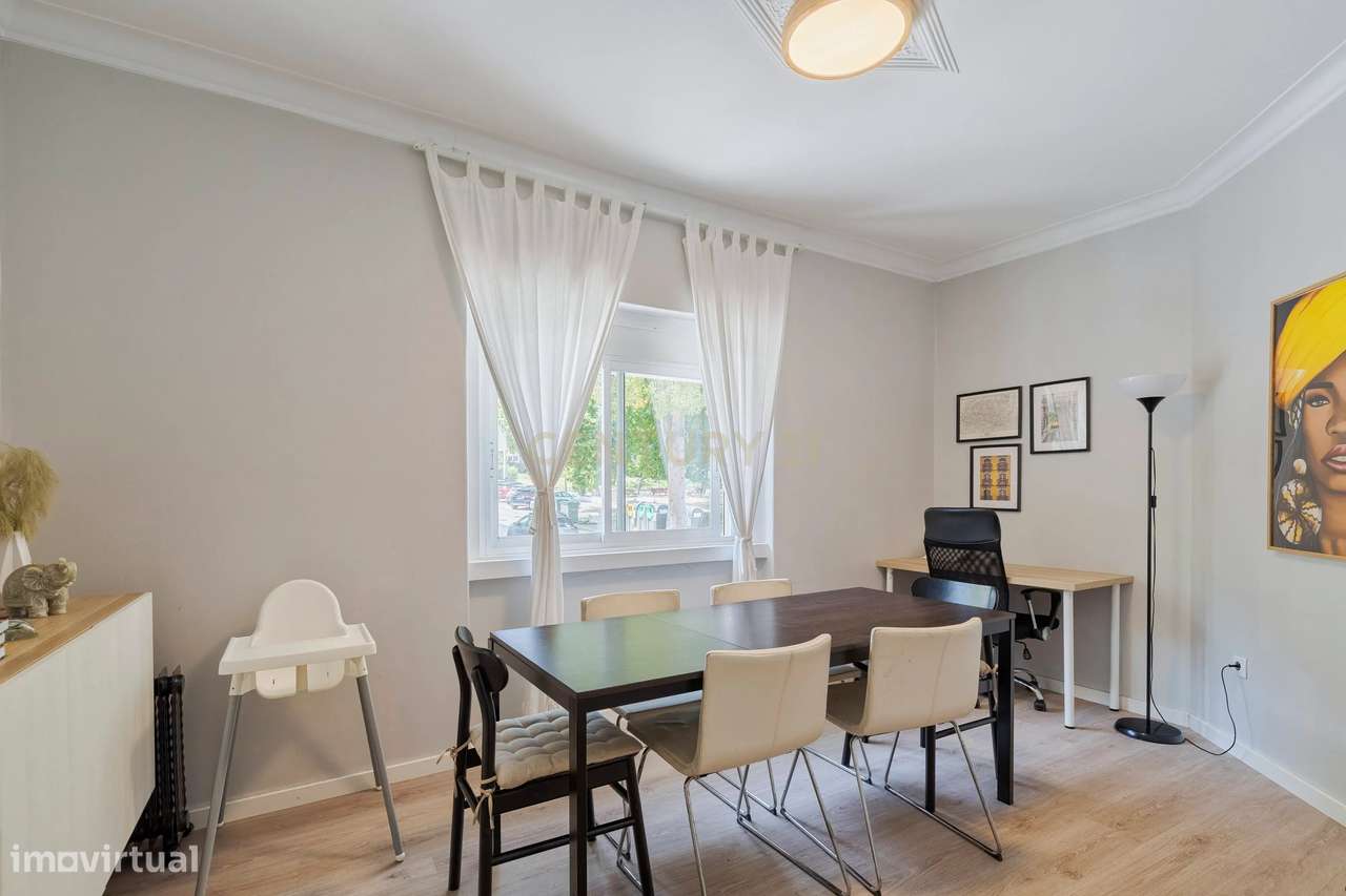 Apartamento T-3 com Terraço  Almada-7