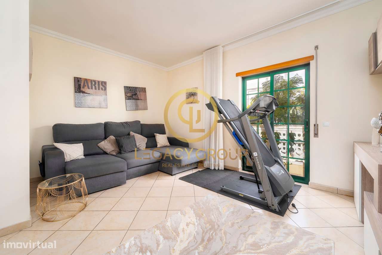 Apartamento T2 no Coração de Almancil – Conforto, Elegância e Local... - Grande imagem: 5/48