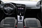 Volkswagen Golf - 9