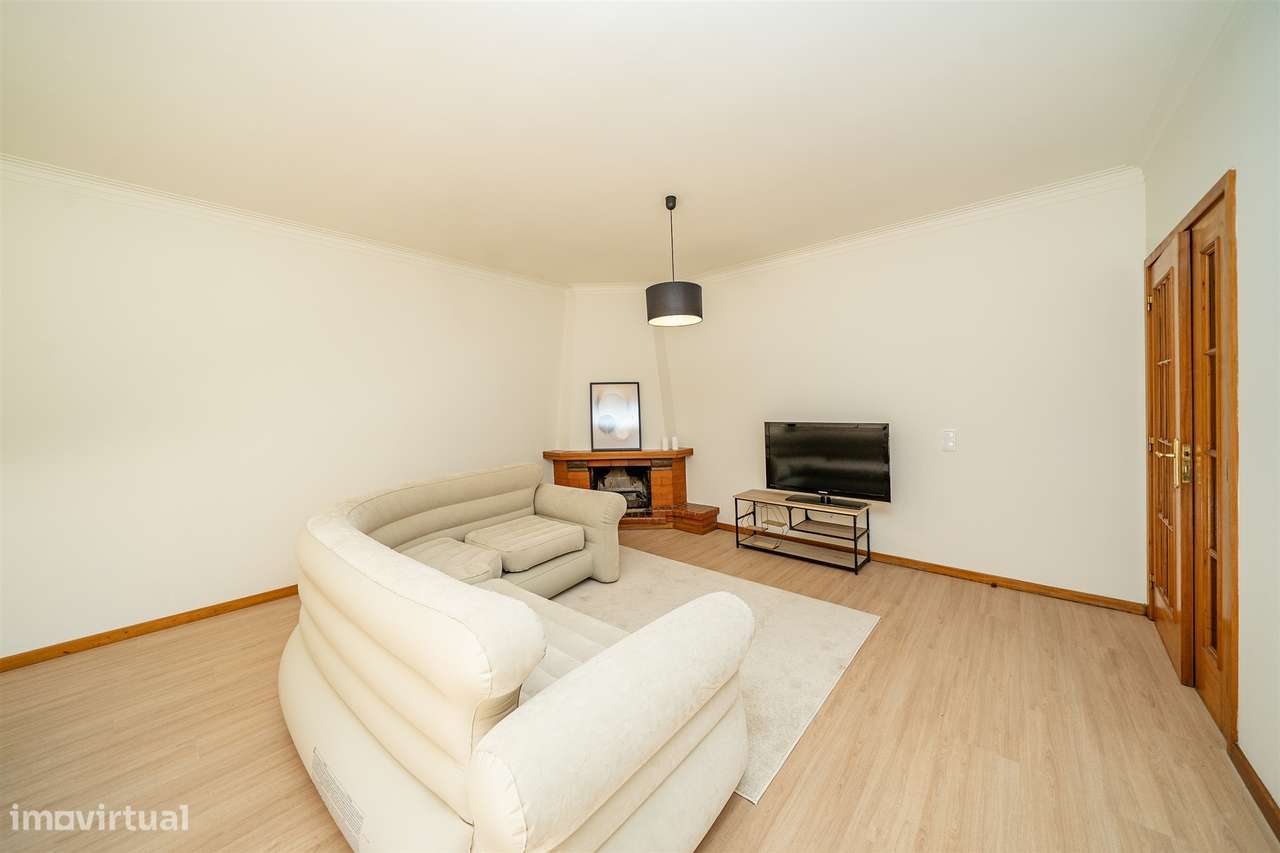 Apartamento T2 Venda em Braga (São José de São Lázaro e São João do So-5