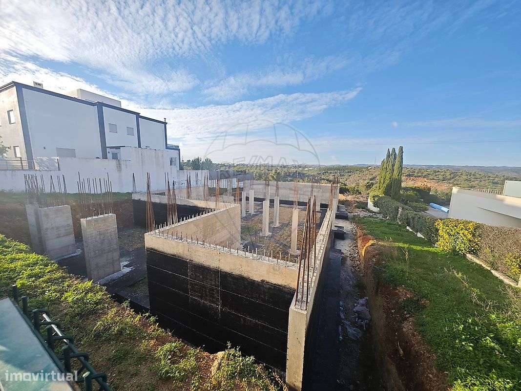 Moradia T4 para venda-15