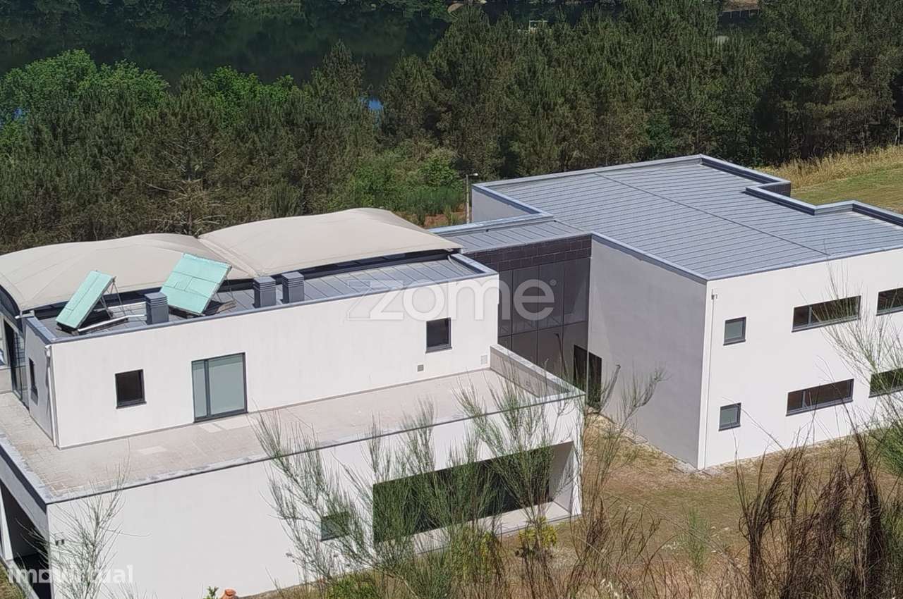 Moradia isolada de Luxo com Vista ao Rio no Marco de Canaveses. - Grande imagem: 5/56