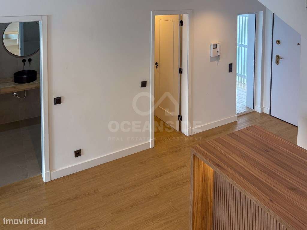 Apartamento T3 duplex - Estoril-26