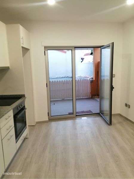 Arrenda-se apartamento T2 no centro da Mealhada - Grande imagem: 4/6