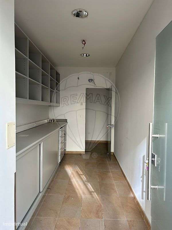 Prédio  para venda - Grande imagem: 3/19