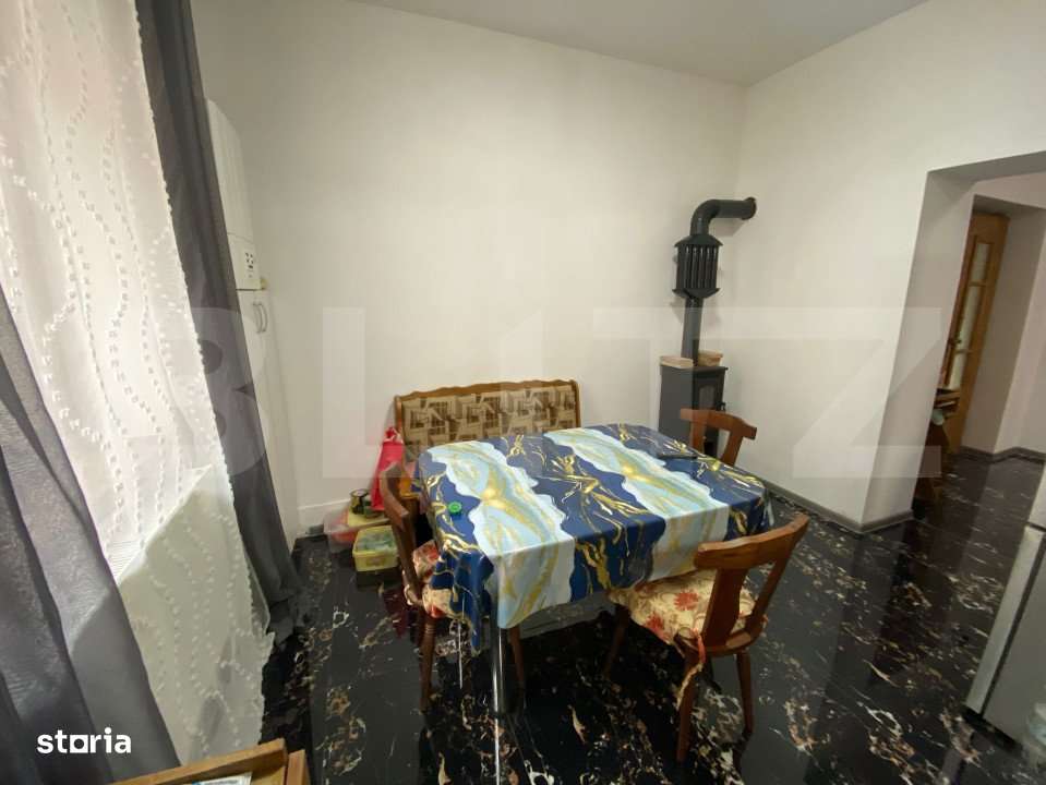 Apartament cu 4 camere - cartier Dumbrava. - Imagine principală: 5/10