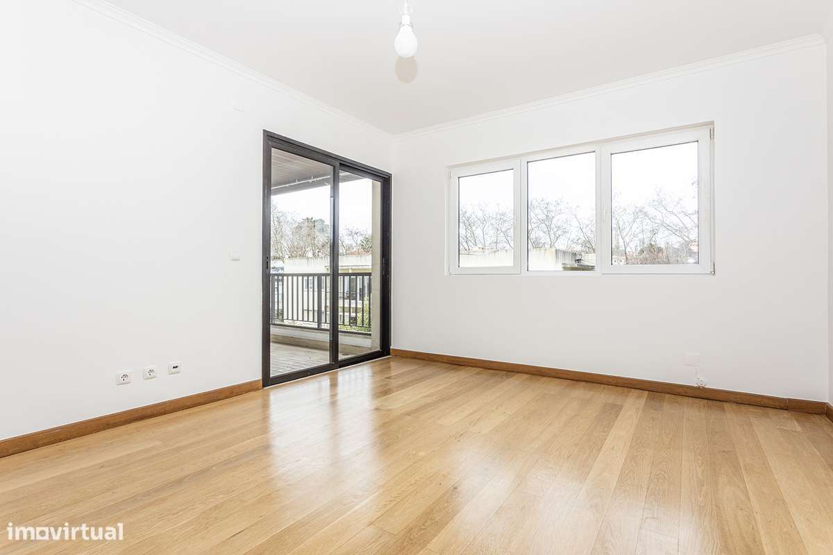 Fantástico T4 Duplex, com vista mar, em Cascais-30