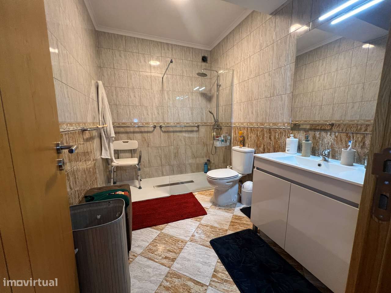 Apartamento T3 - Av. Restauradores do Concelho - Tarouca-14