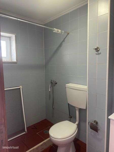 T1 Bicesse em zona tranquila com quintal - Grande imagem: 5/7