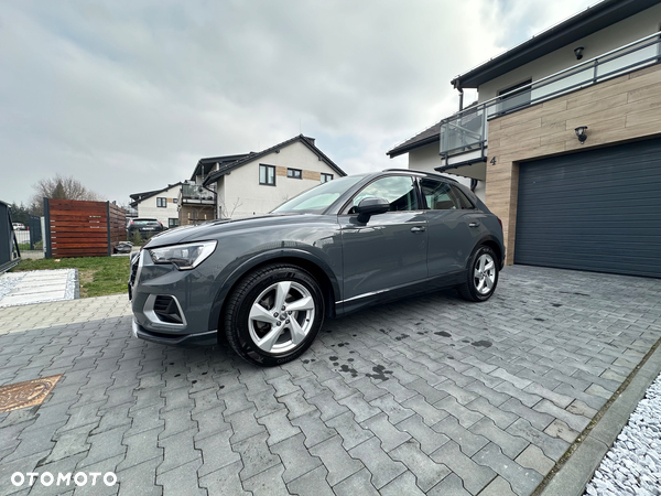 Audi Q3 2.0 TDI S tronic - 9