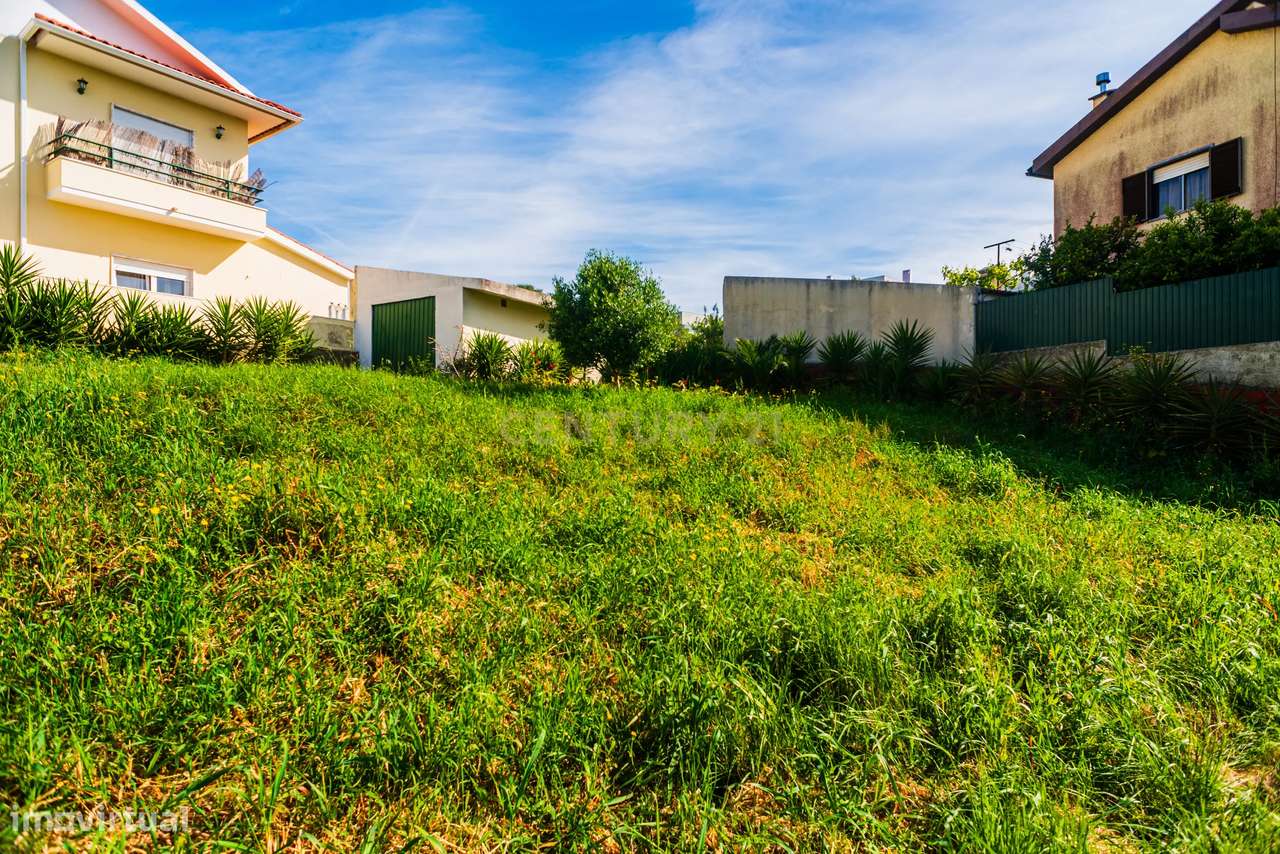 Terreno urbano de 430 m² em zona tranquila de Bicesse, Cascais-9