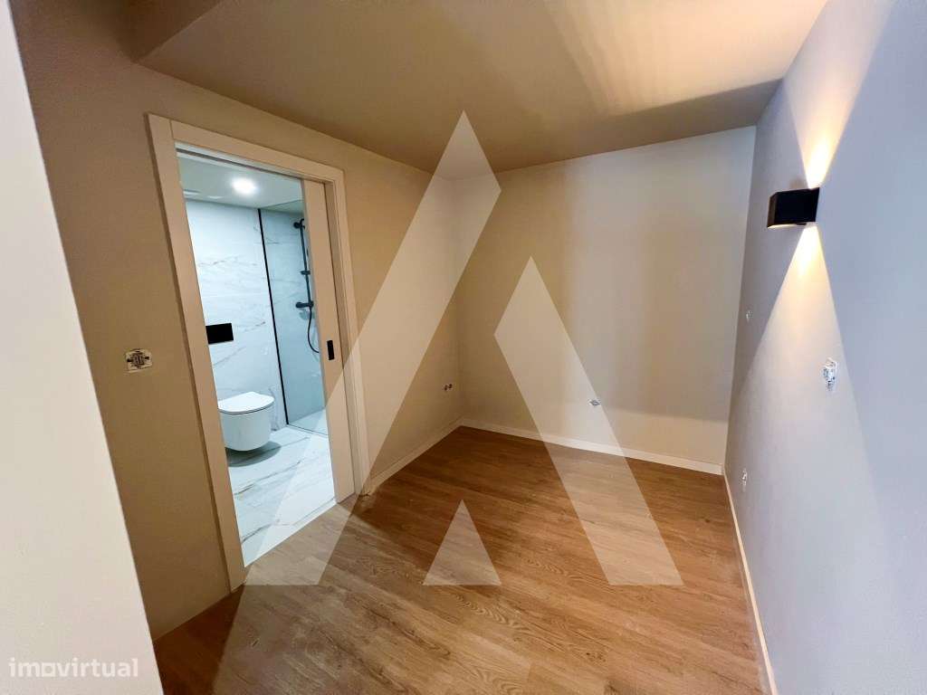 Apartamento T0 com localização exclusiva - Grande imagem: 3/16