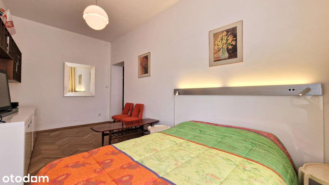 ul. Kopernika,  na tyłach Nowego Światu-5