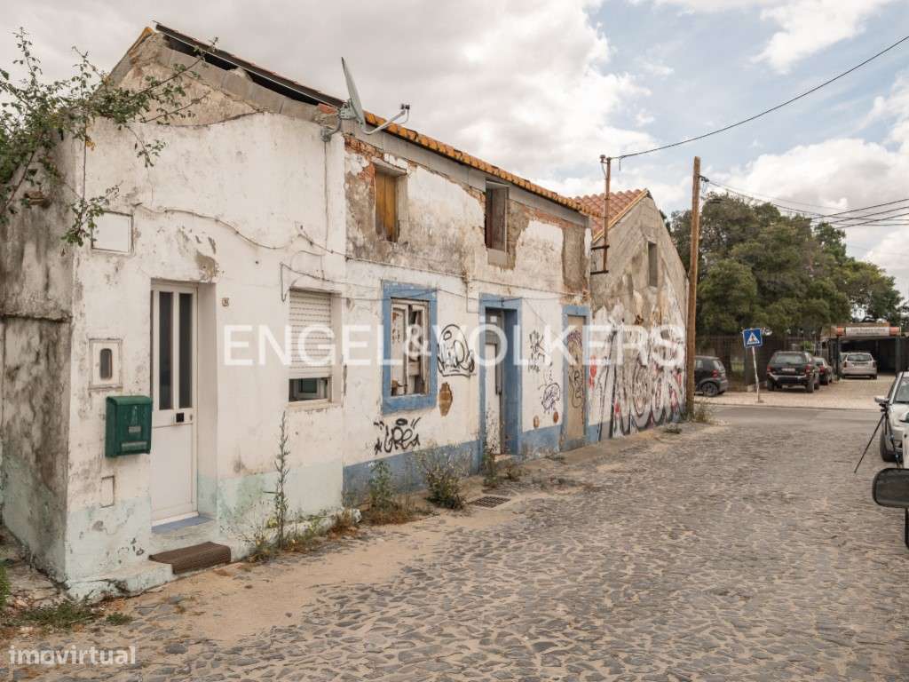 Investimento Único no Montijo: Propriedade com 3 Unidades Independe...-5
