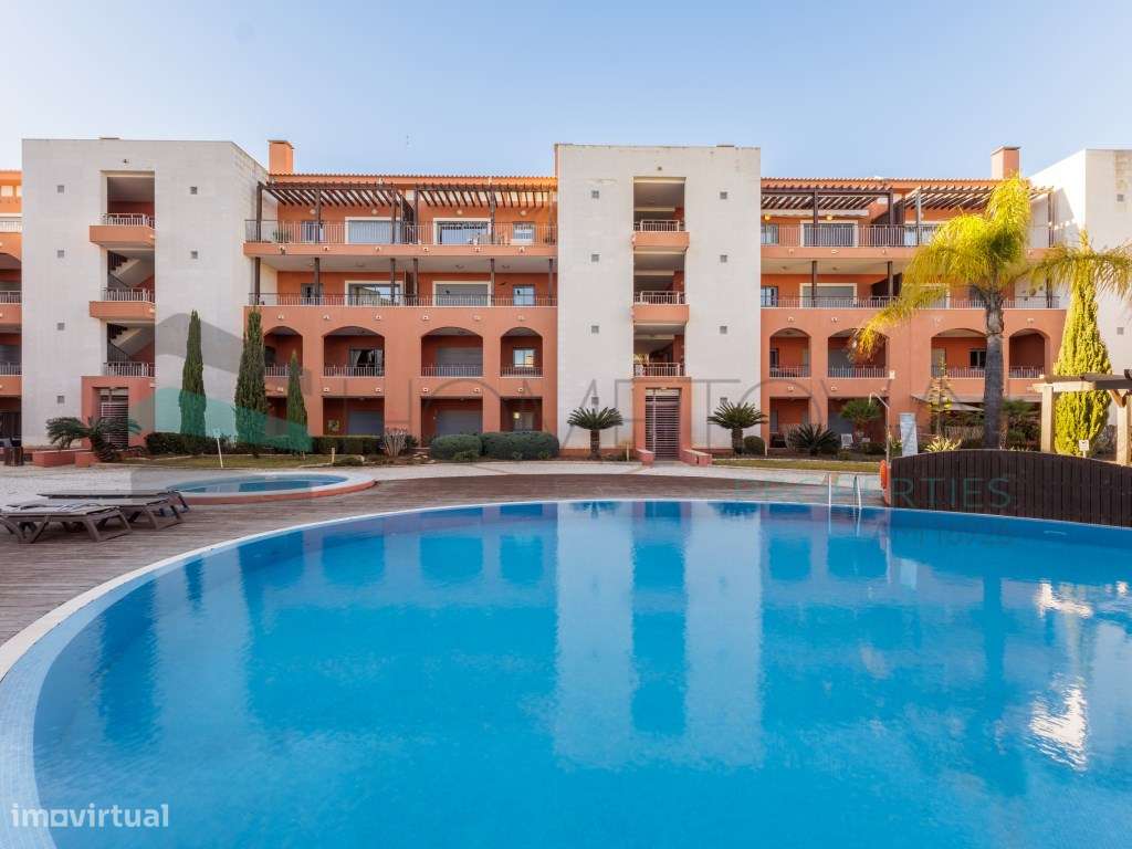 Elegante apartamento T2 com terraços em condomínio com piscina em V... - Grande imagem: 2/31