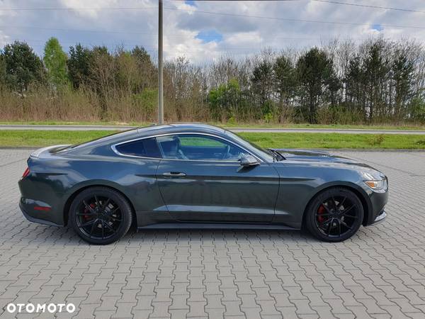 Ford Mustang 2.3 EcoBoost - 2