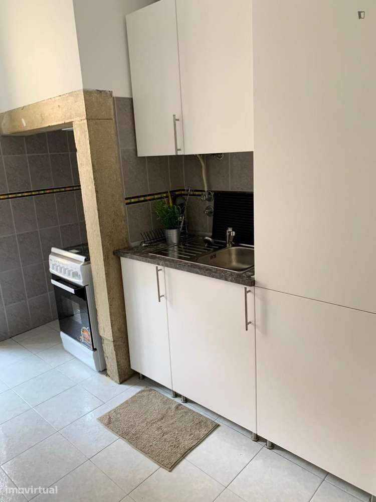 Quarto - localizado em Arroios Lisbon - Grande imagem: 4/20