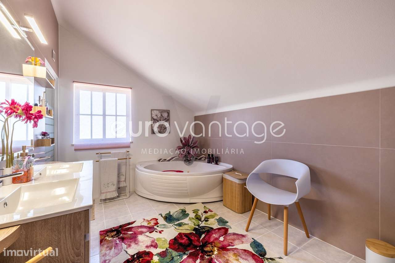 MORADIA T4 Leiria/Charme/Elegancia-35