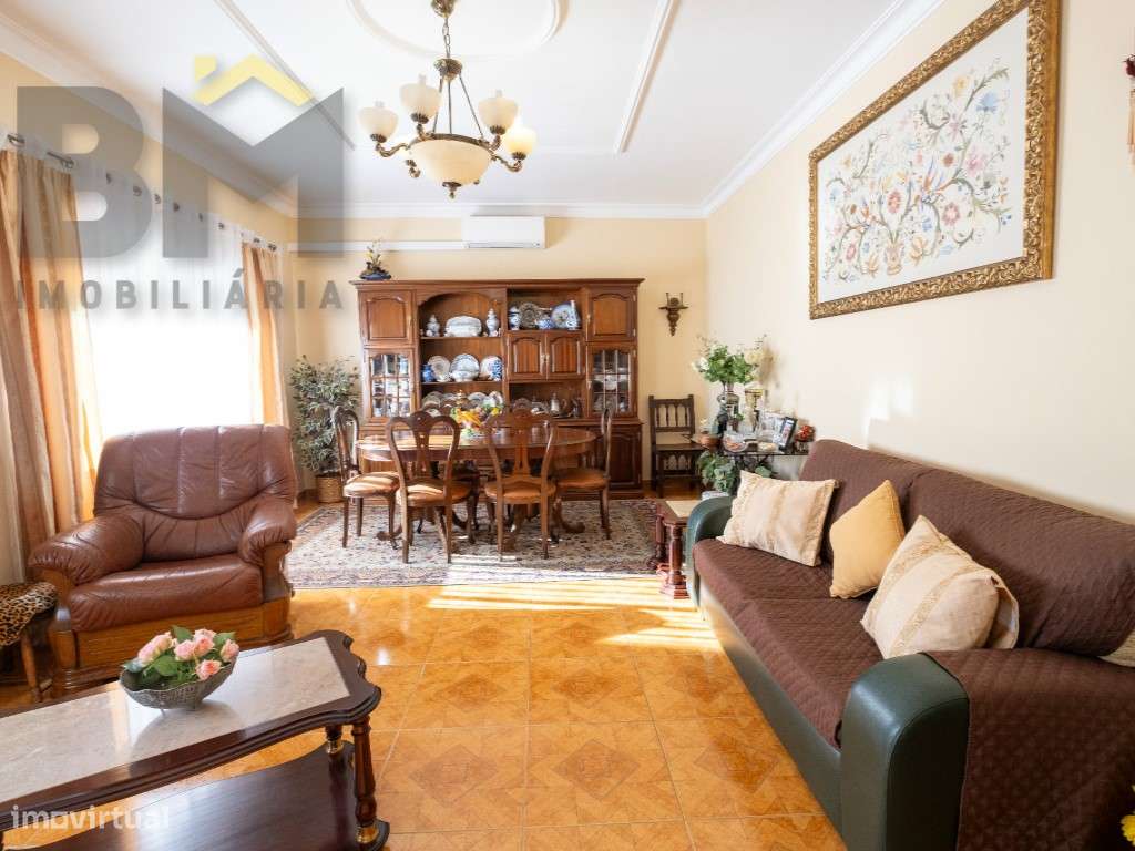 Apartamento T5 no coração da cidade - Grande imagem: 3/25