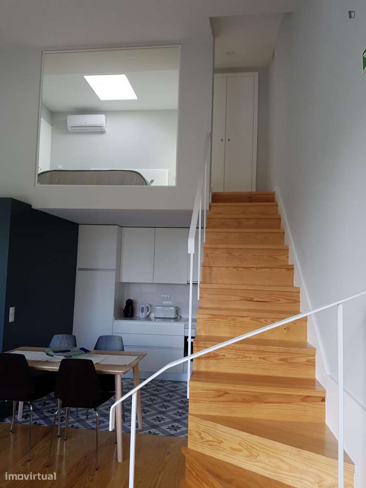 Apartamento com 1 quartos - localizado em Paranhos Porto - Grande imagem: 4/9