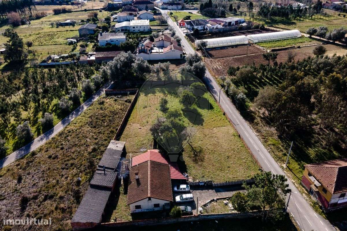 Terreno  para venda - Grande imagem: 2/5