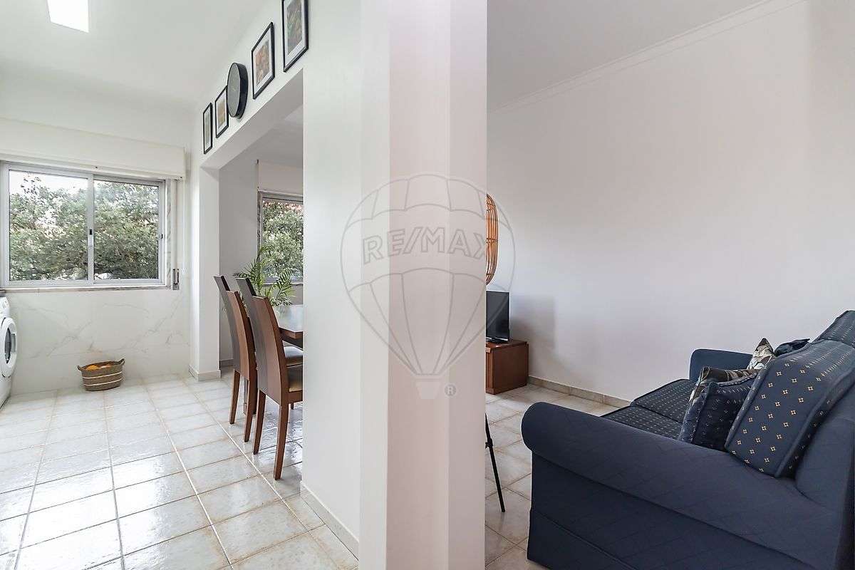 T2 Semi-Remodelado na Torre da Marinha-21