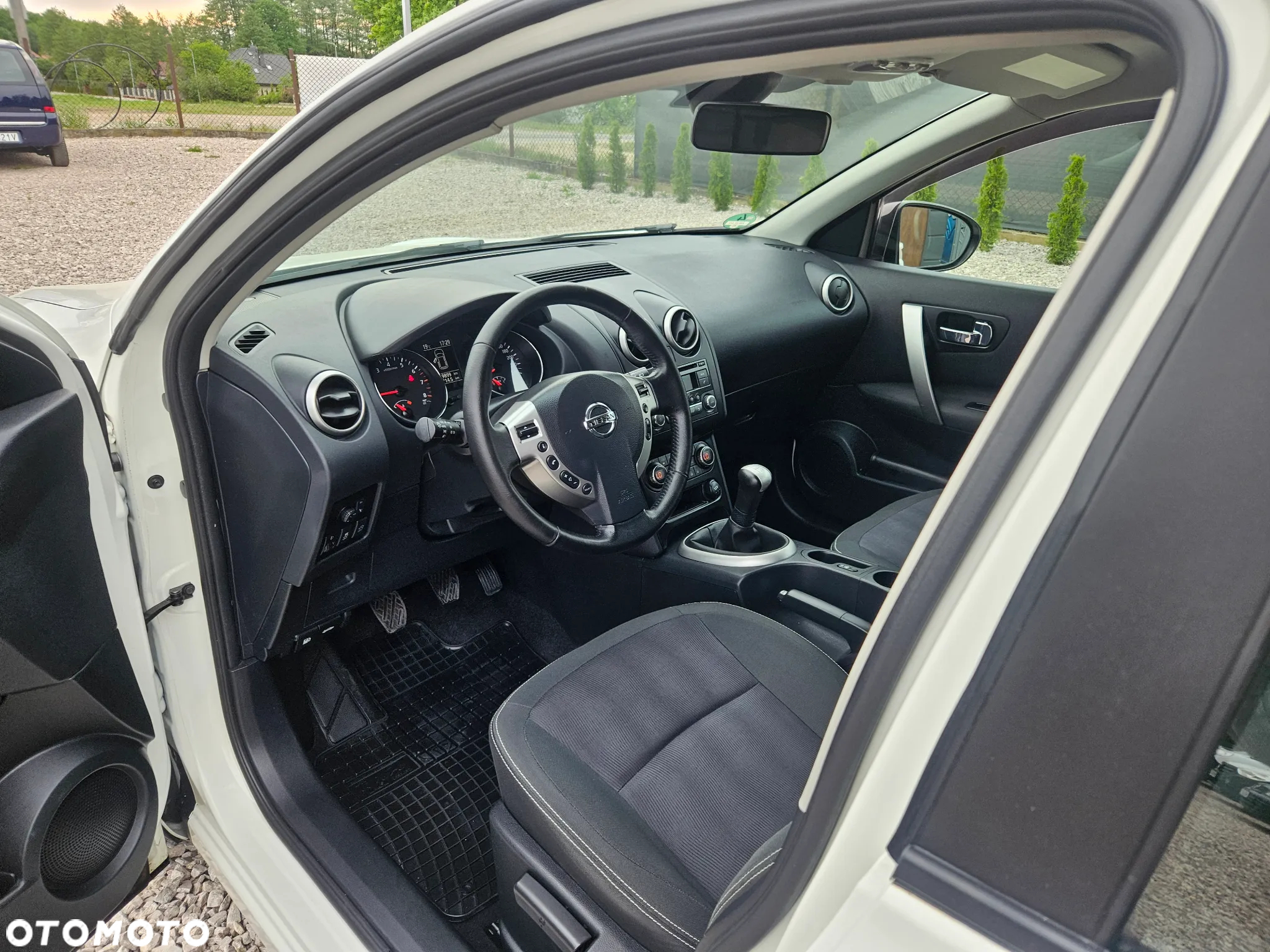 Nissan Qashqai 1.6 I-Way - 13