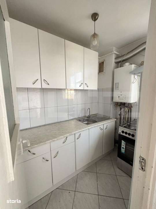 Garsoniera decomandata cu vedere panoramica – mobilata & gata de loc - Imagine principală: 5/9