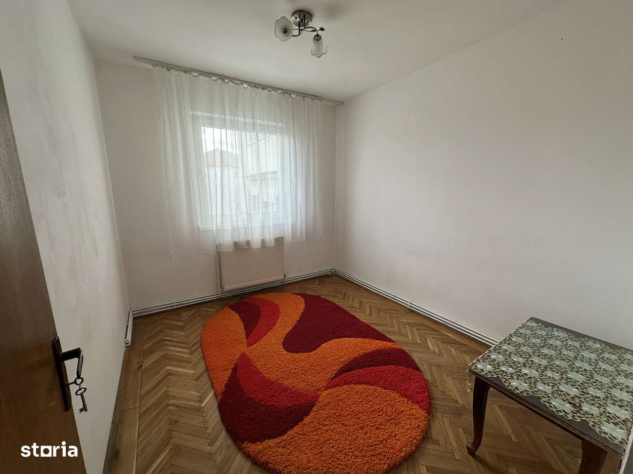 Apartament 3 Camere | Etaj 1 | Balcon & Pivniță-2