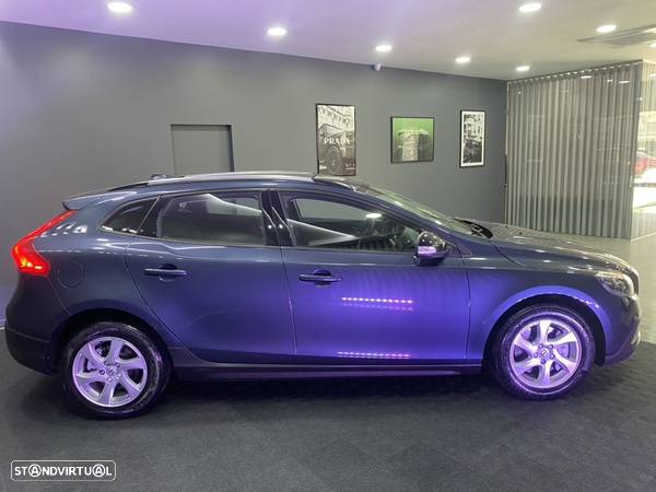 Volvo V40 Cross Country 2.0 D2 Momentum - 14