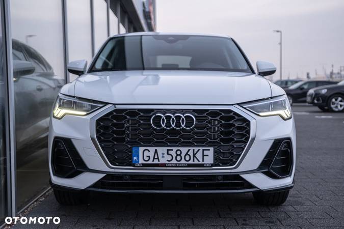 Audi Q3 Sportback - 3