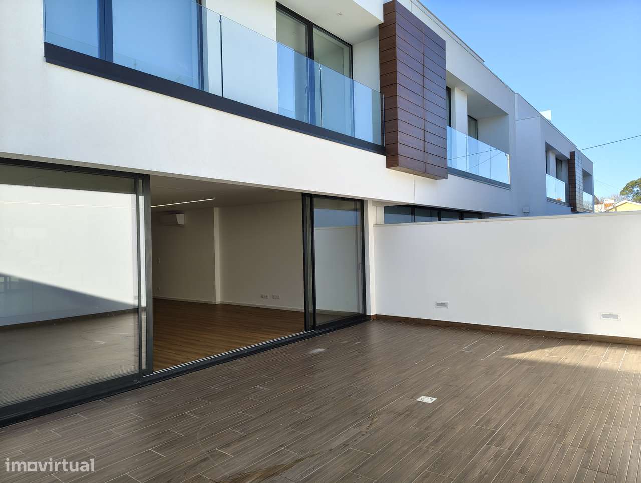 MORADIA de LUXO - PRONTA HABITAR - PRAIA SALGUEIROS - CANIDELO-16