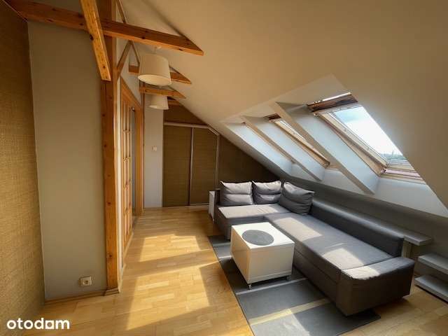 Dwupoziomowe mieszkanie w Chorzowie na sprzedaż!-10