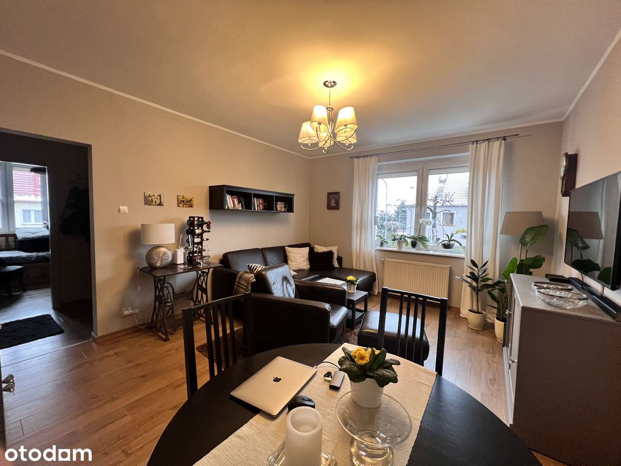 Dwupoziomowe 5 pokoi+2 balkony+ogródek+garaż-2